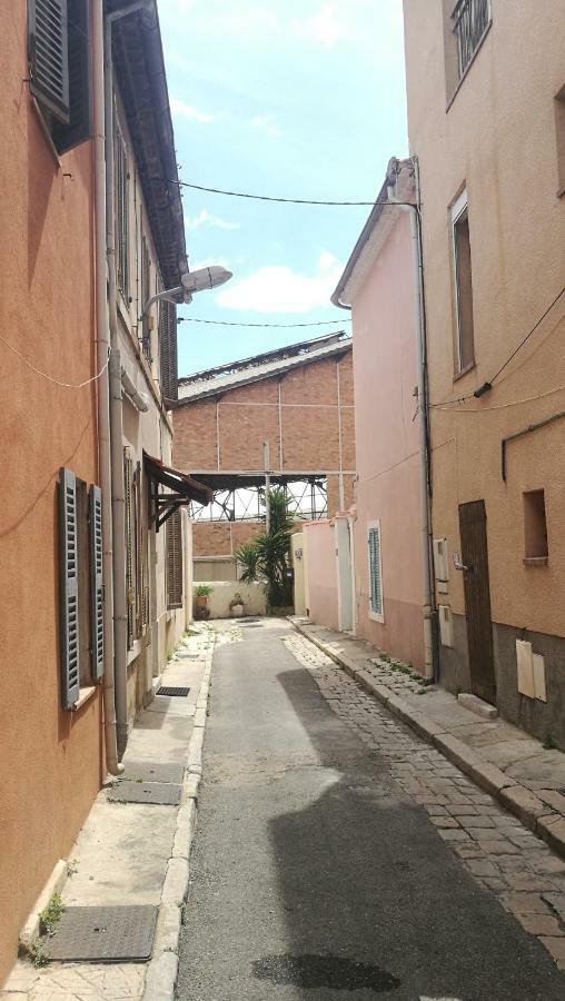 Idealement Place, Calanques Et Centre *